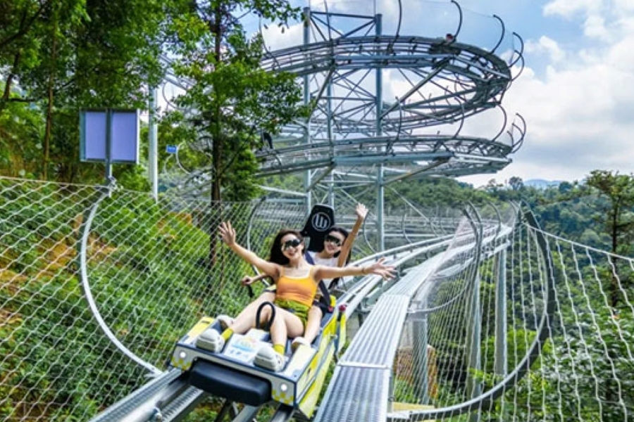 cliff-coaster